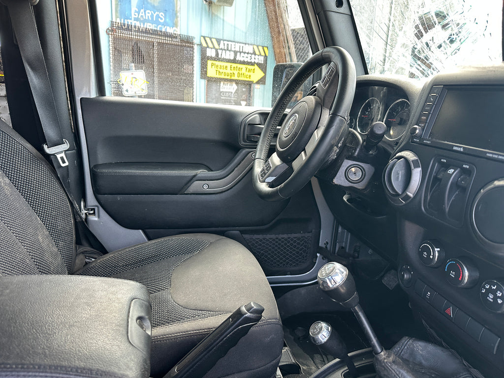 2016 Jeep Wrangler JK Sport 3.6 – J2613