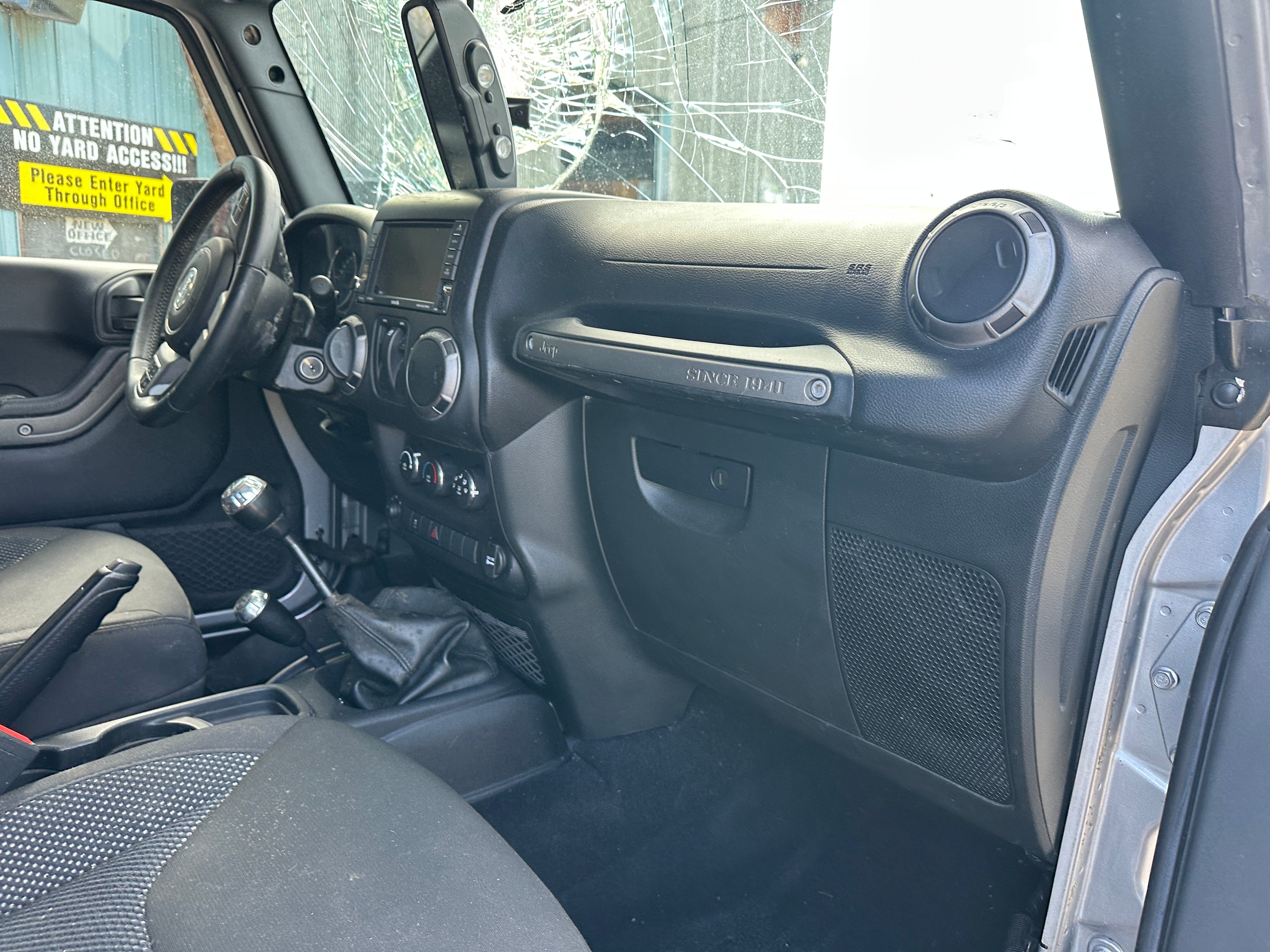 2016 Jeep Wrangler JK Sport 3.6 – J2613