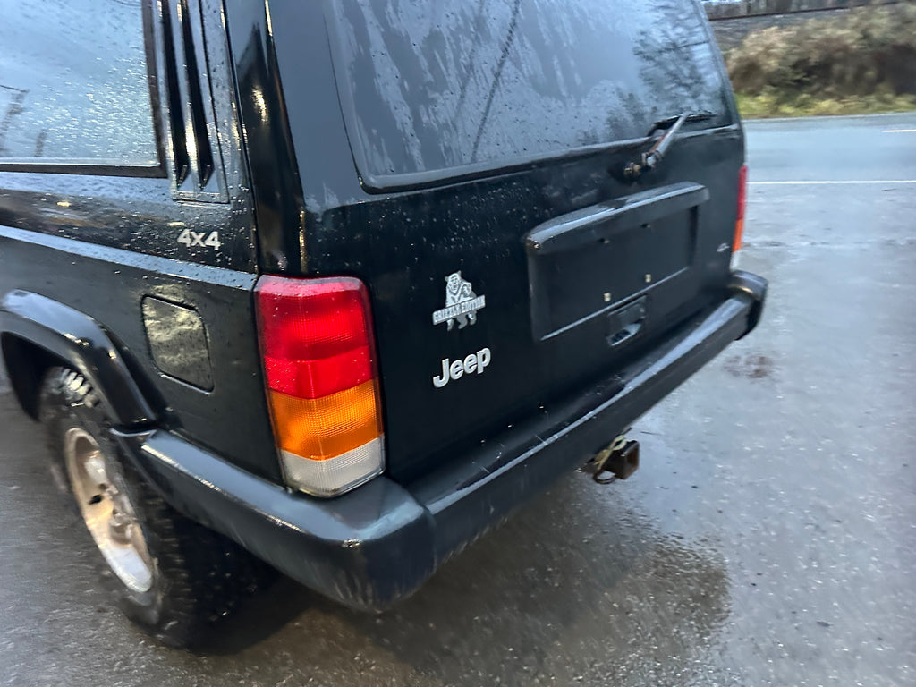 1998 Jeep Cherokee XJ Sport 4.0 – J2561