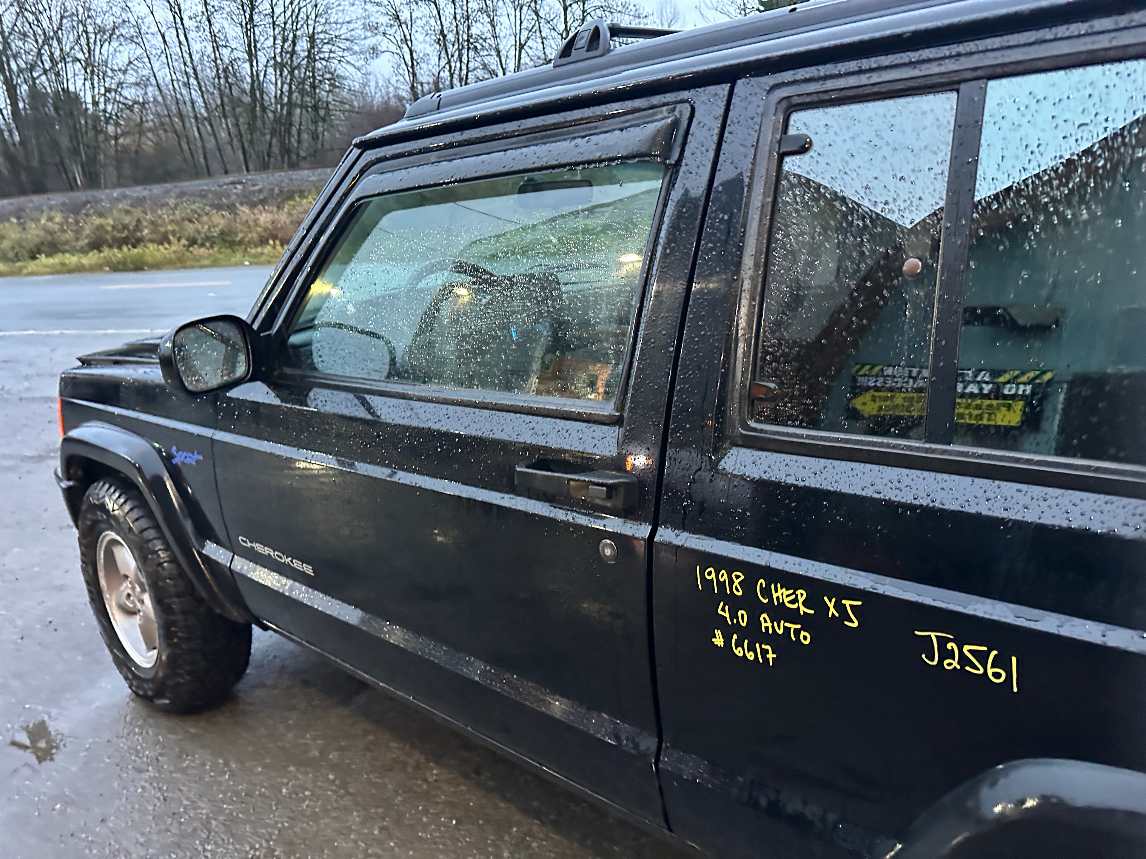 1998 Jeep Cherokee XJ Sport 4.0 – J2561