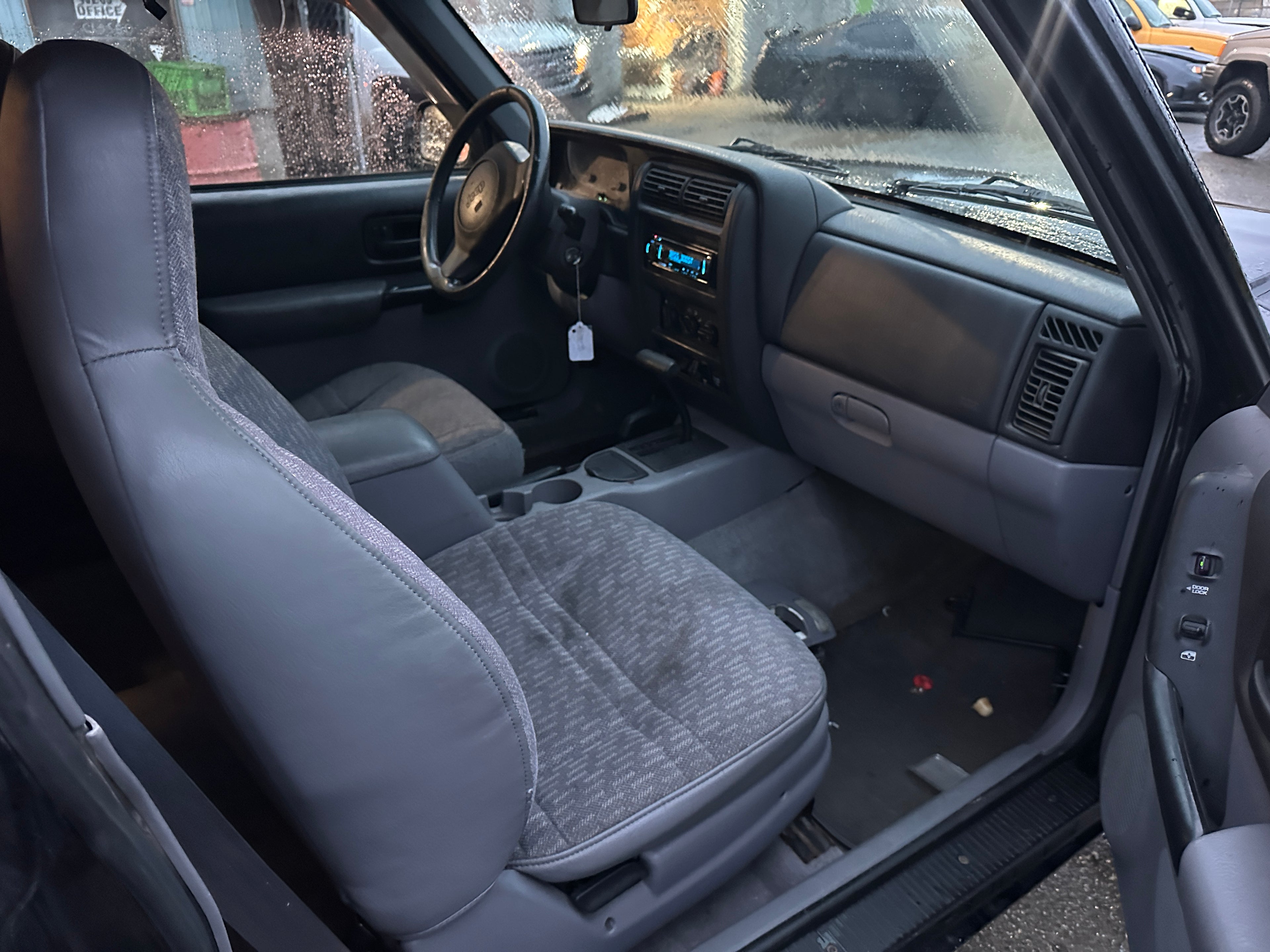1998 Jeep Cherokee XJ Sport 4.0 – J2561