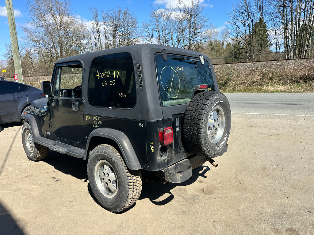 1995 Jeep Wrangler YJ Rio Grande 2.5 – J2614