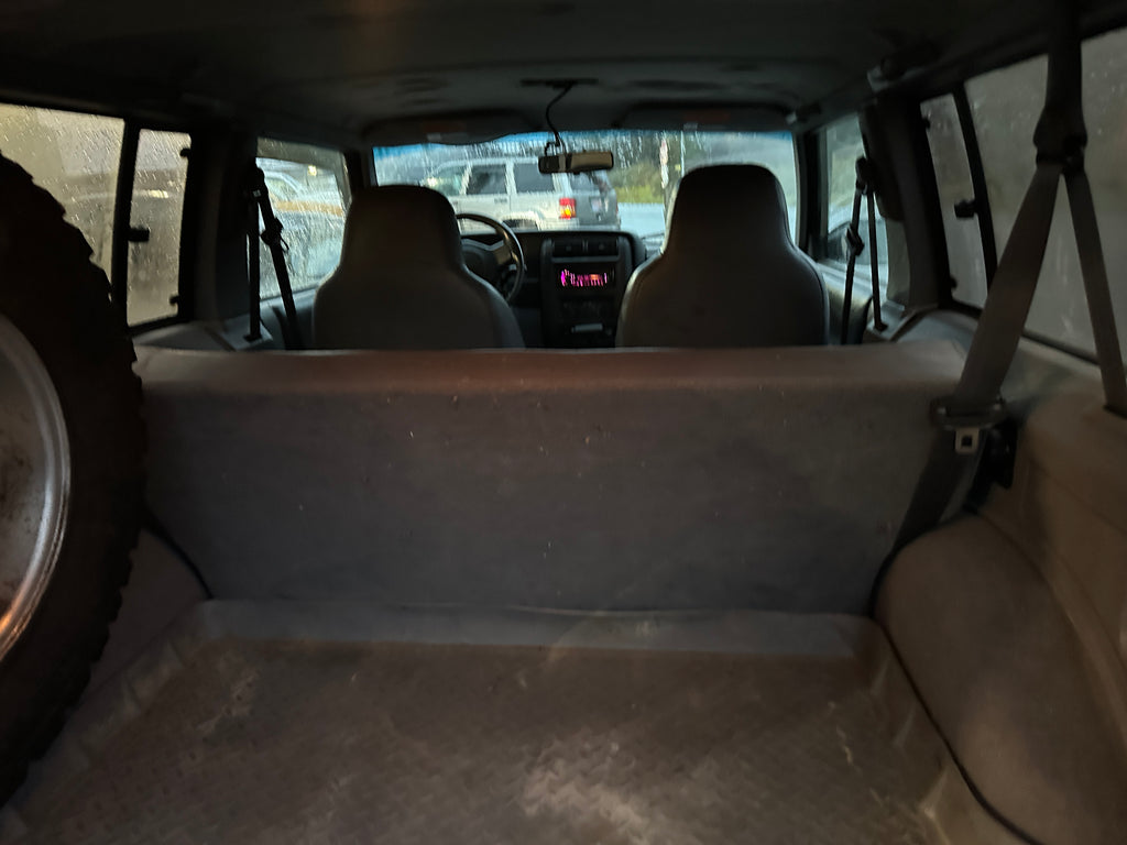 1998 Jeep Cherokee XJ Sport 4.0 – J2561