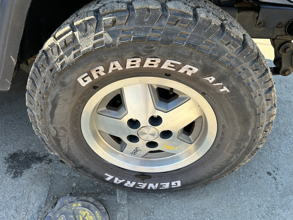 1995 Jeep Wrangler YJ Rio Grande 2.5 – J2614