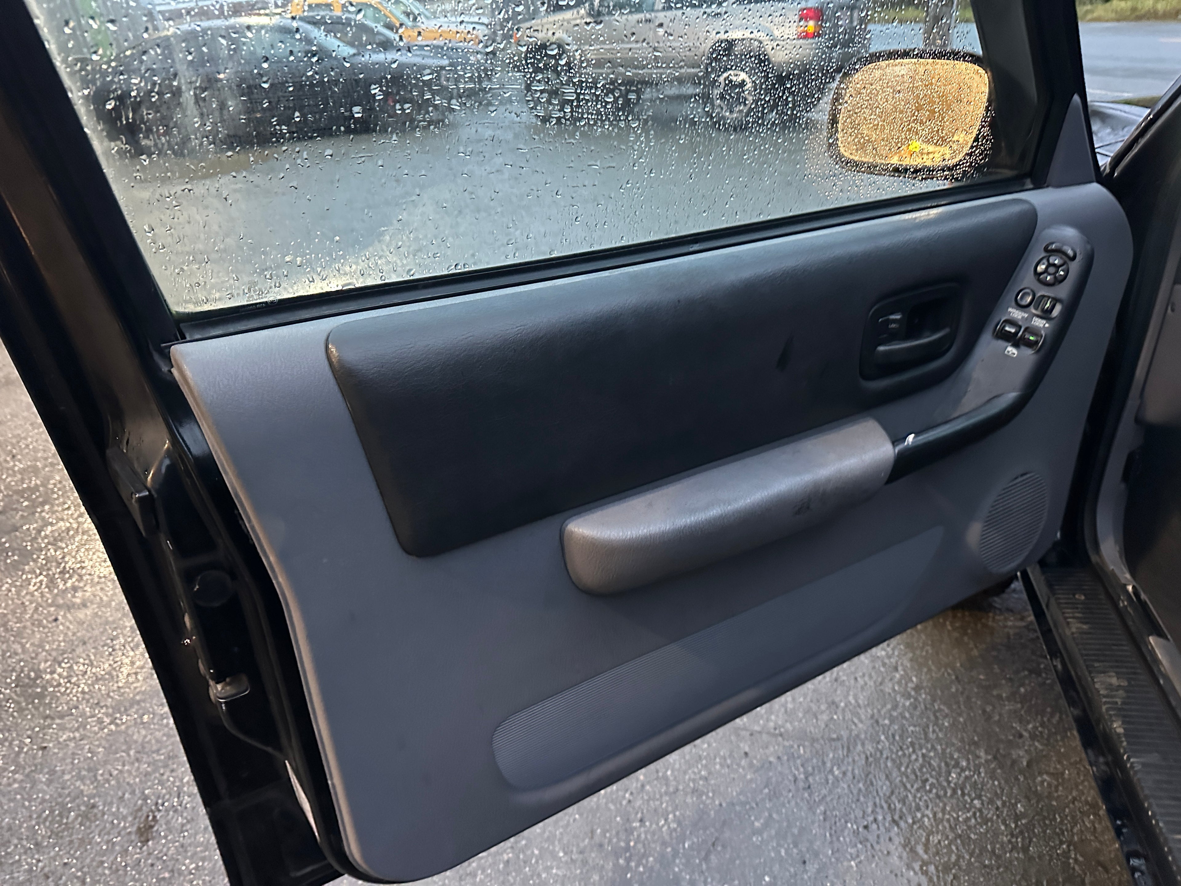 1998 Jeep Cherokee XJ Sport 4.0 – J2561