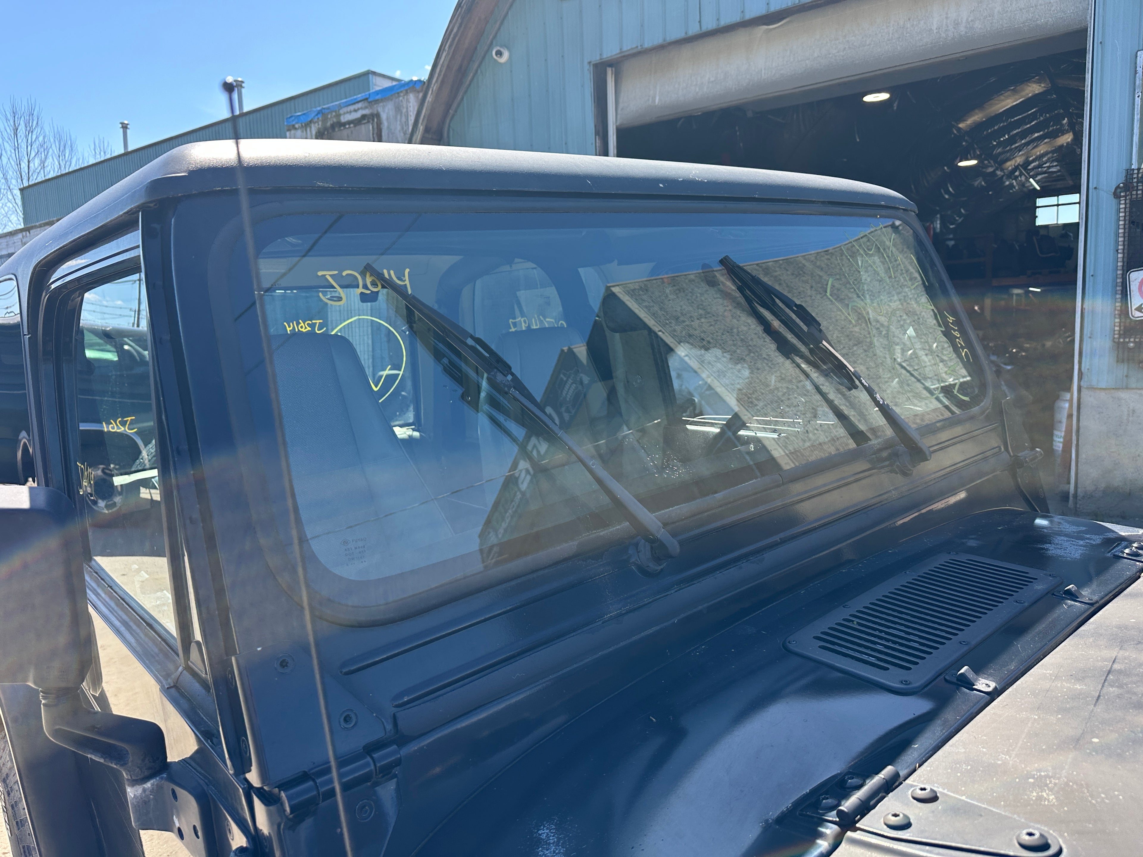 1995 Jeep Wrangler YJ Rio Grande 2.5 – J2614