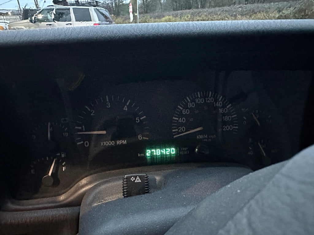 1998 Jeep Cherokee XJ Sport 4.0 – J2561