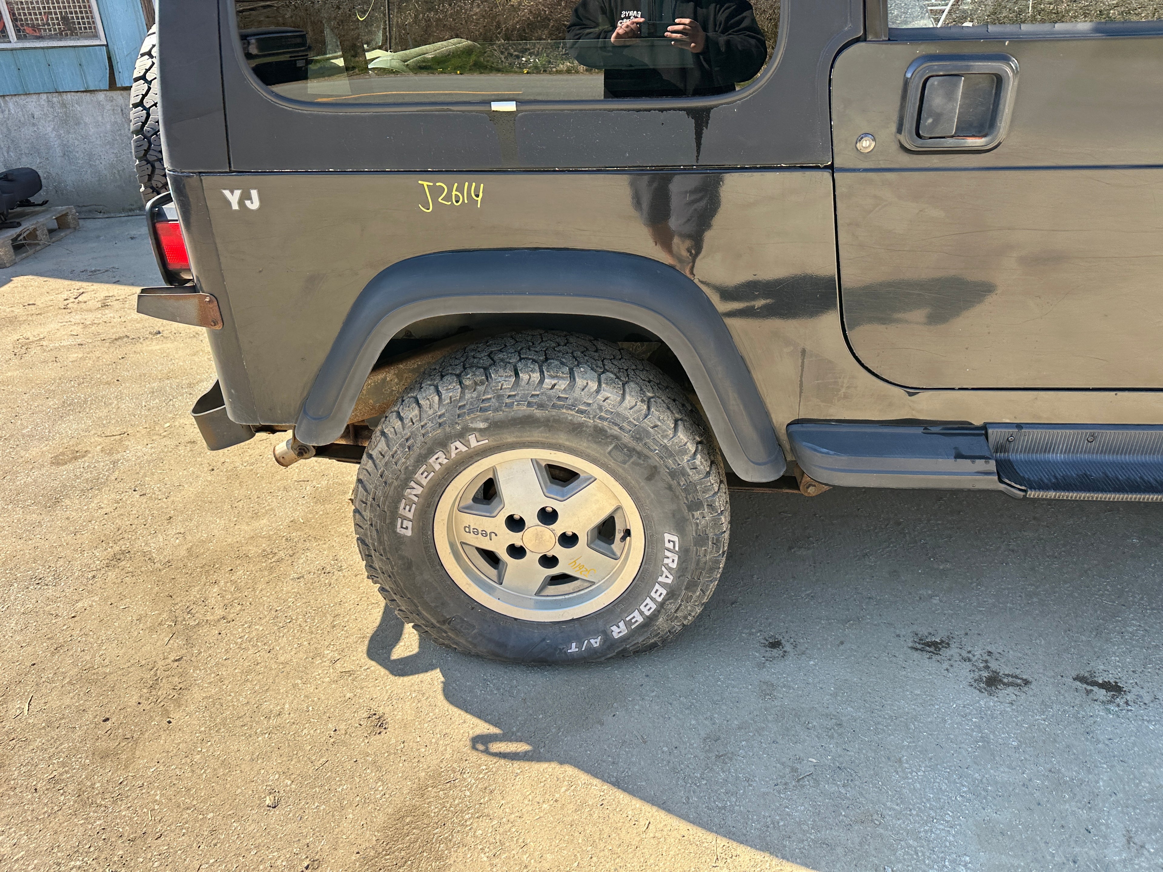 1995 Jeep Wrangler YJ Rio Grande 2.5 – J2614