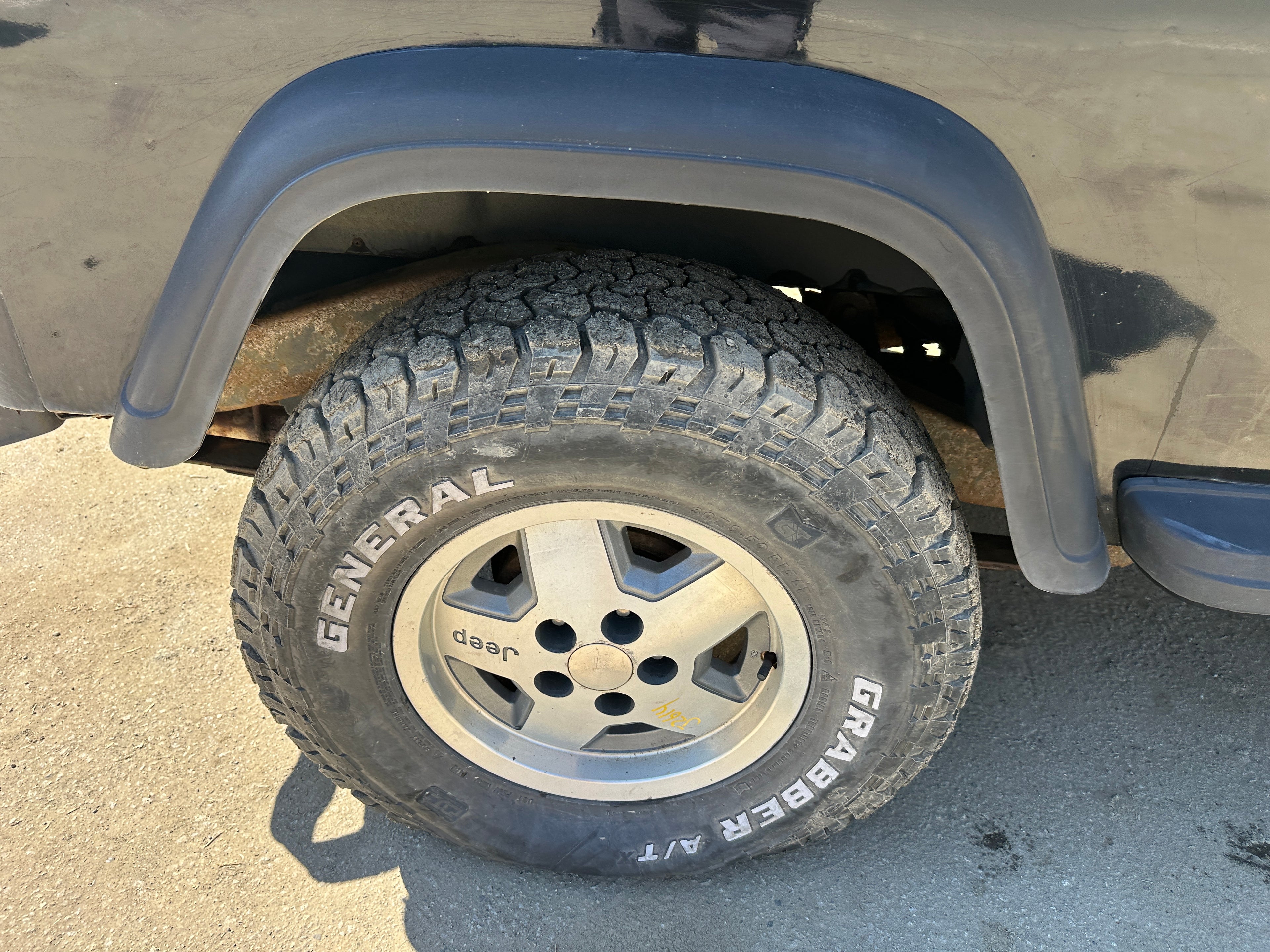 1995 Jeep Wrangler YJ Rio Grande 2.5 – J2614