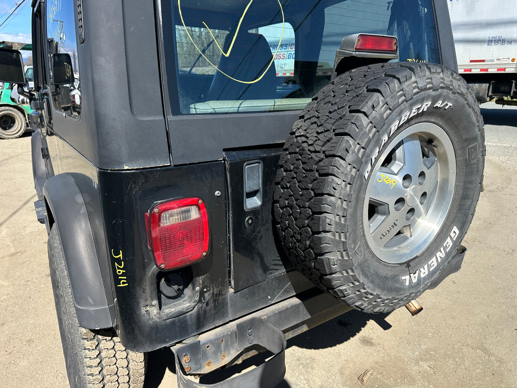1995 Jeep Wrangler YJ Rio Grande 2.5 – J2614
