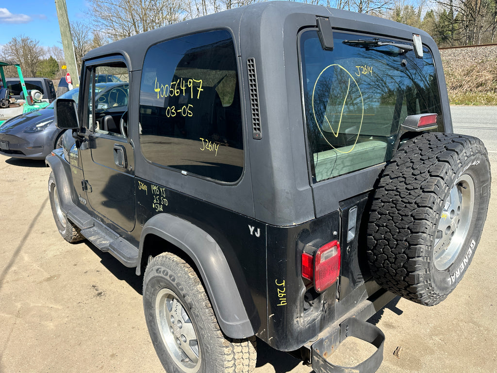 1995 Jeep Wrangler YJ Rio Grande 2.5 – J2614