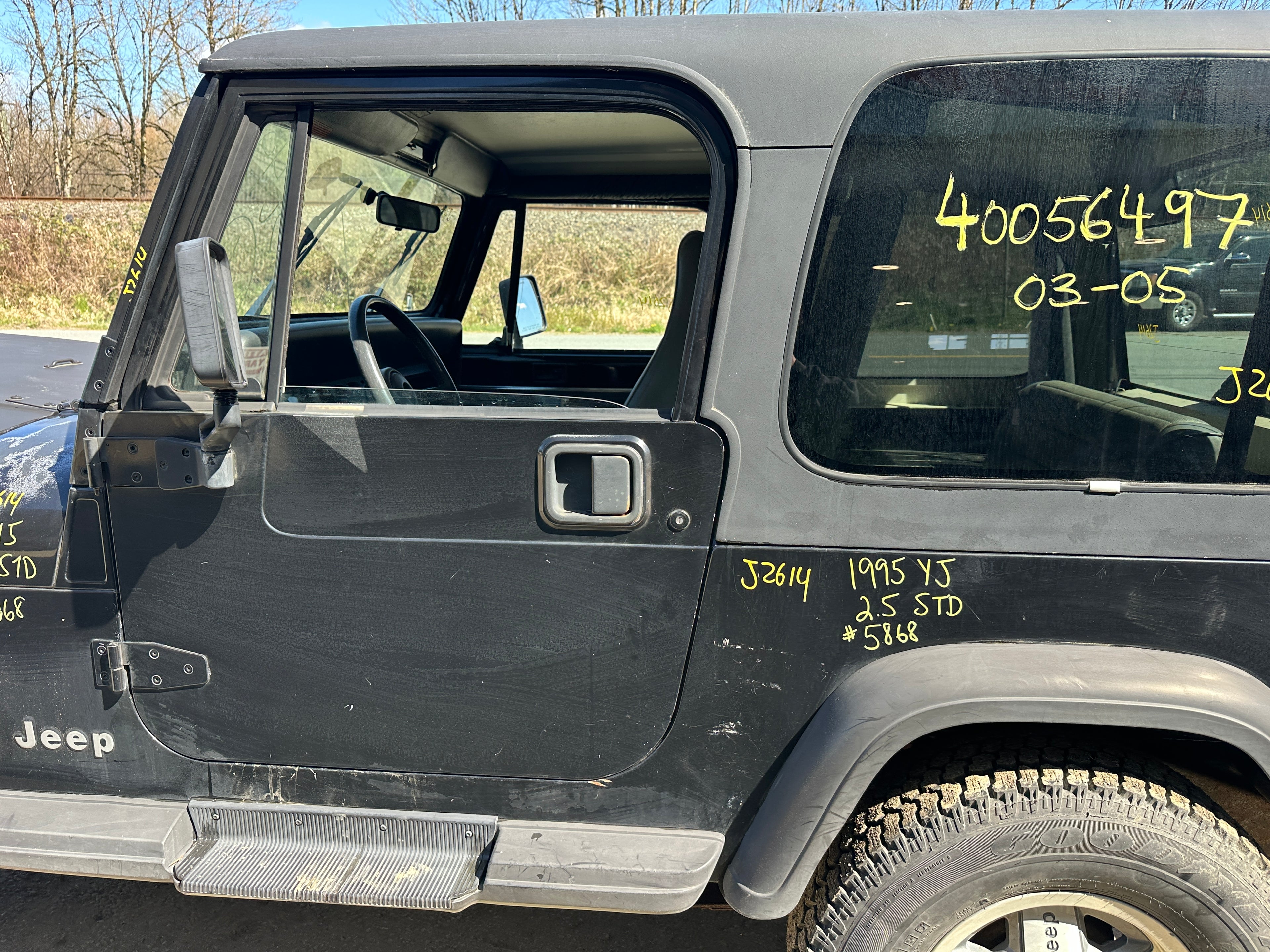 1995 Jeep Wrangler YJ Rio Grande 2.5 – J2614