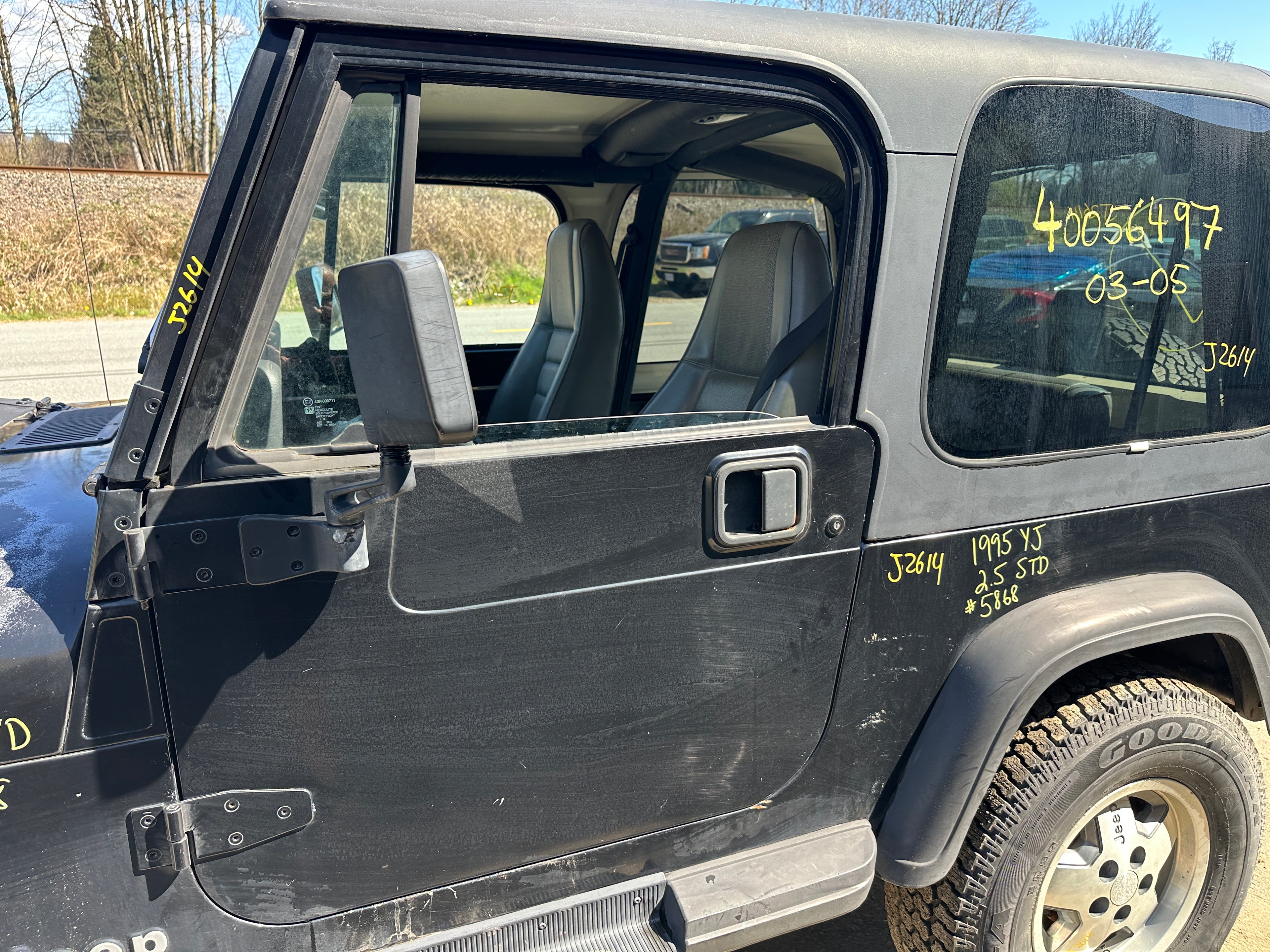 1995 Jeep Wrangler YJ Rio Grande 2.5 – J2614