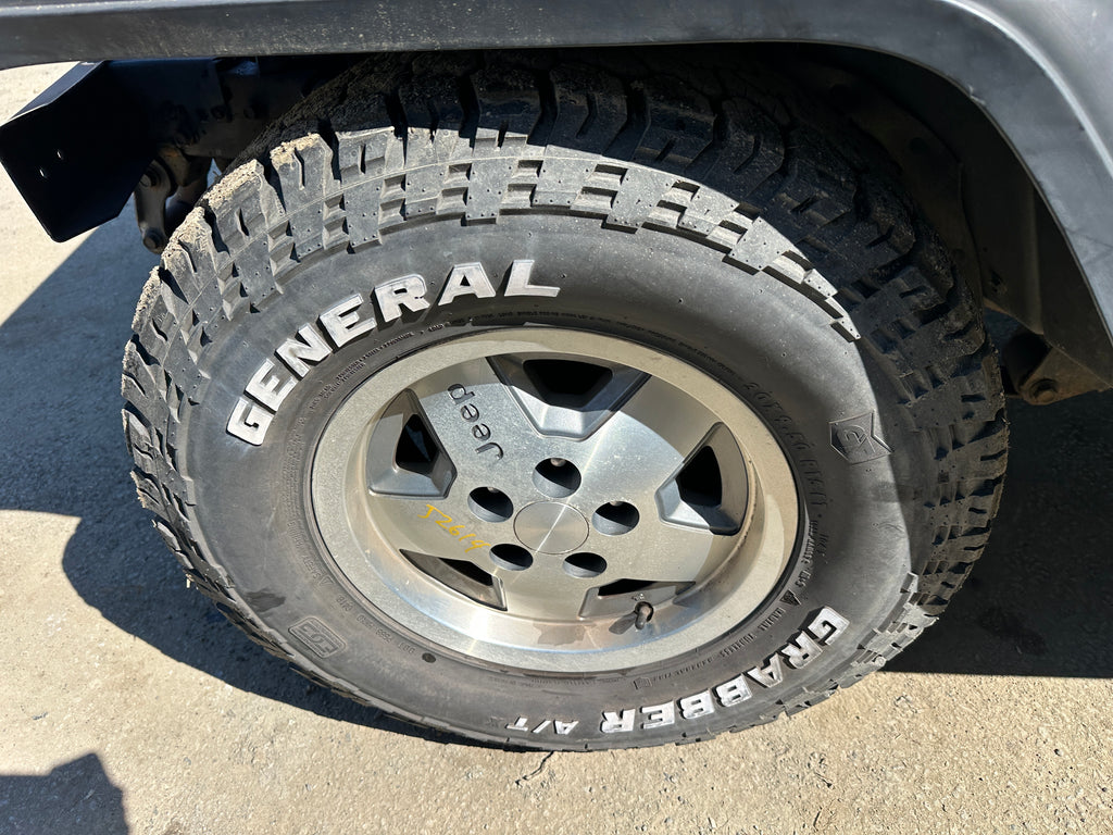 1995 Jeep Wrangler YJ Rio Grande 2.5 – J2614