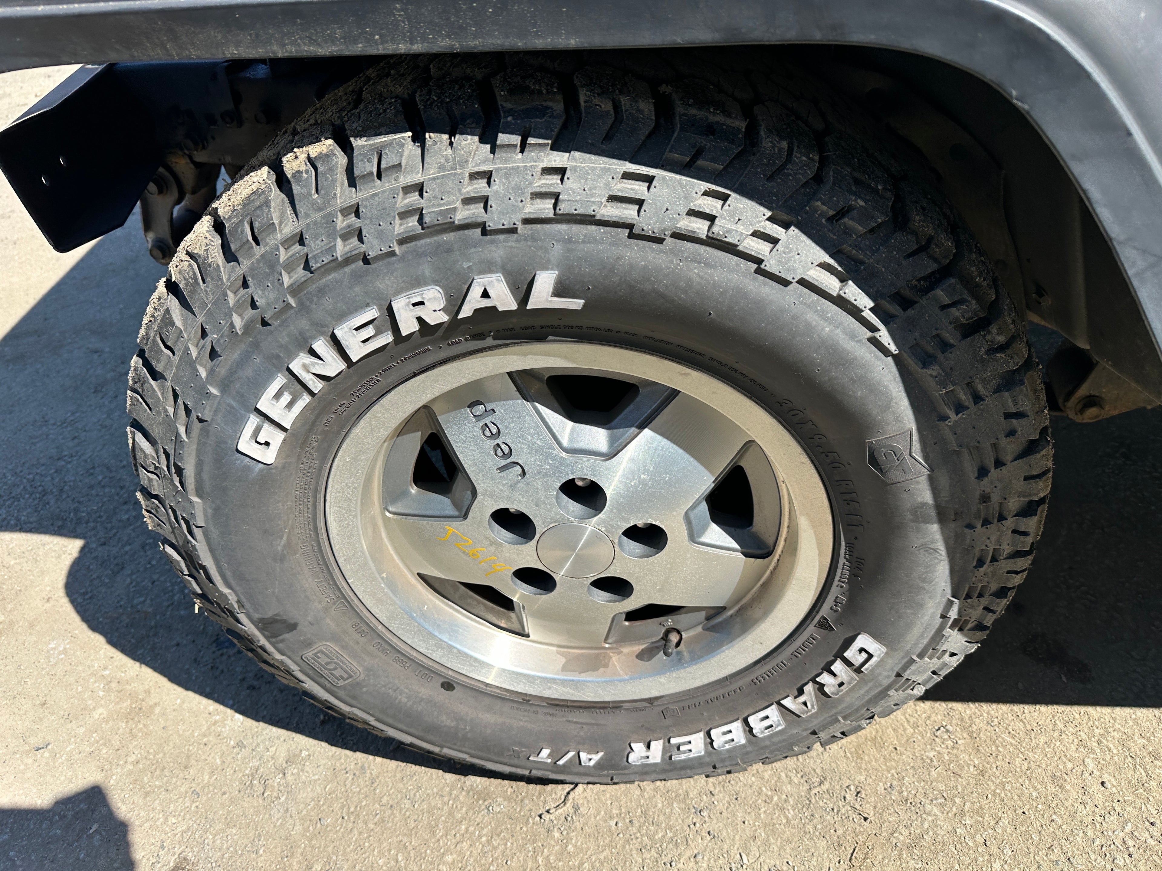 1995 Jeep Wrangler YJ Rio Grande 2.5 – J2614