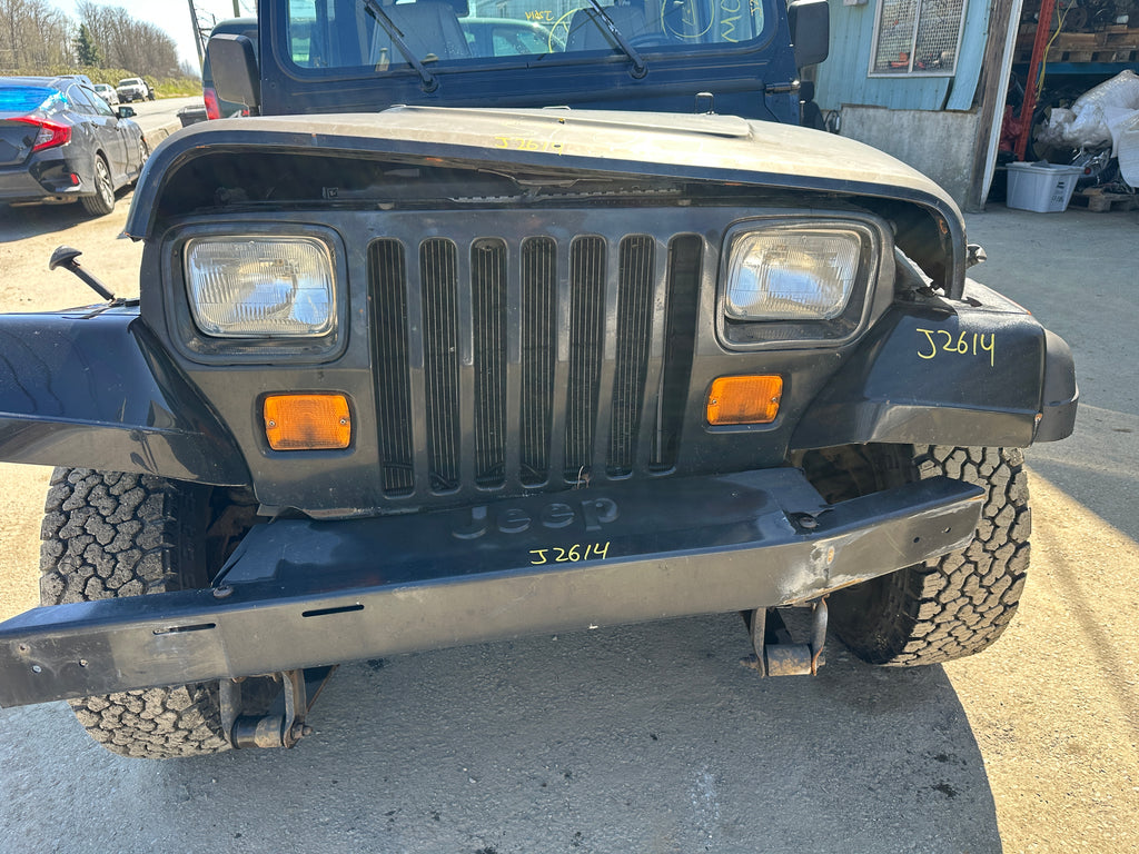 1995 Jeep Wrangler YJ Rio Grande 2.5 – J2614