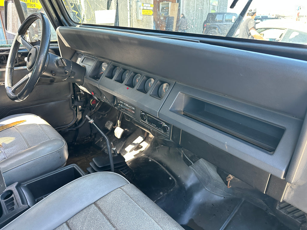 1995 Jeep Wrangler YJ Rio Grande 2.5 – J2614