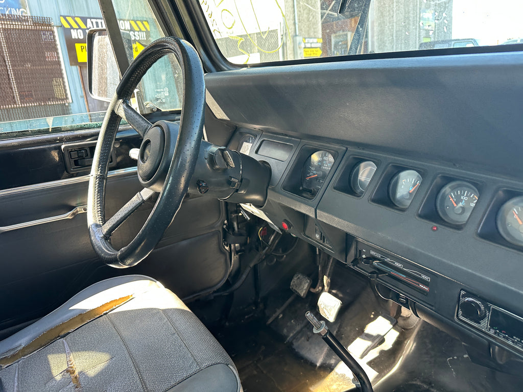 1995 Jeep Wrangler YJ Rio Grande 2.5 – J2614