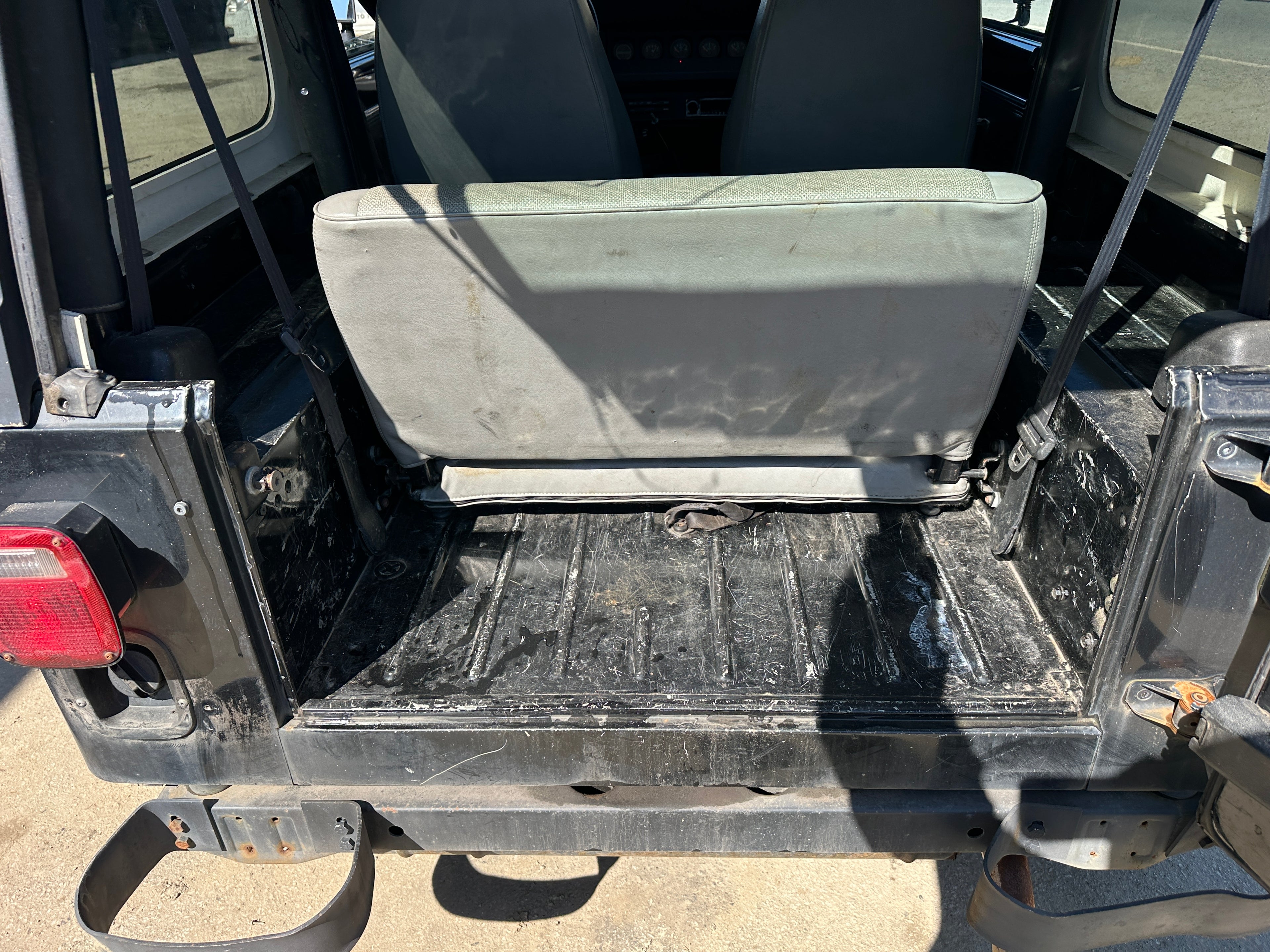 1995 Jeep Wrangler YJ Rio Grande 2.5 – J2614