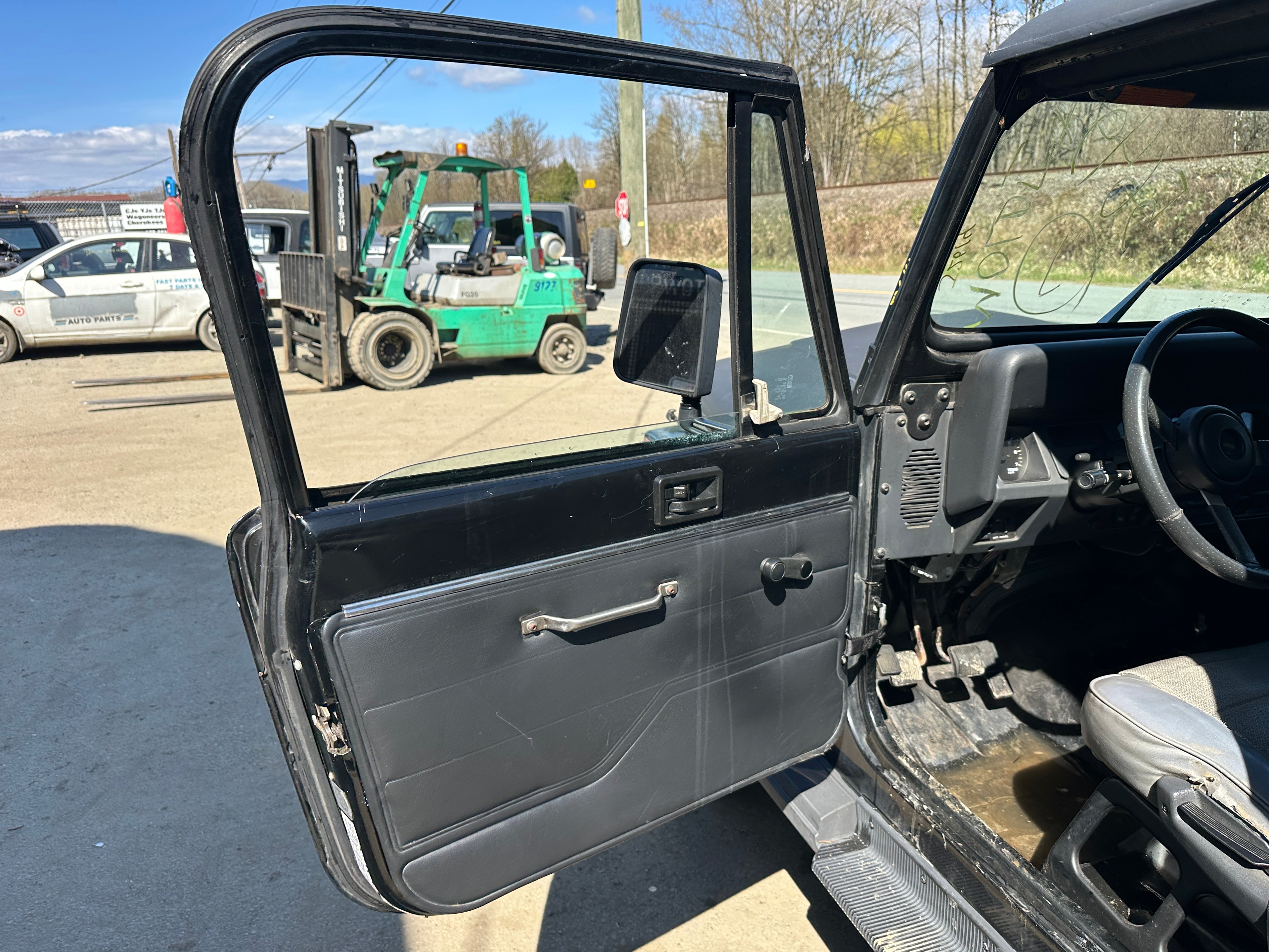 1995 Jeep Wrangler YJ Rio Grande 2.5 – J2614