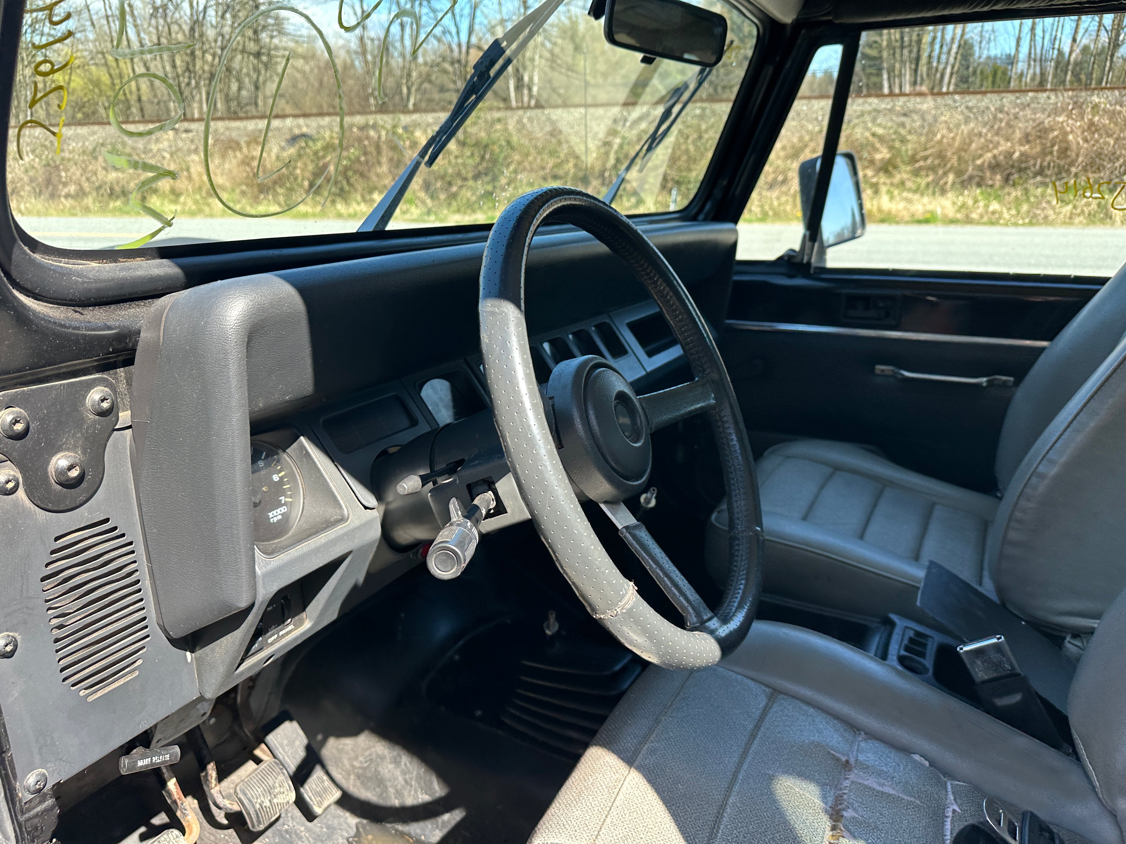 1995 Jeep Wrangler YJ Rio Grande 2.5 – J2614