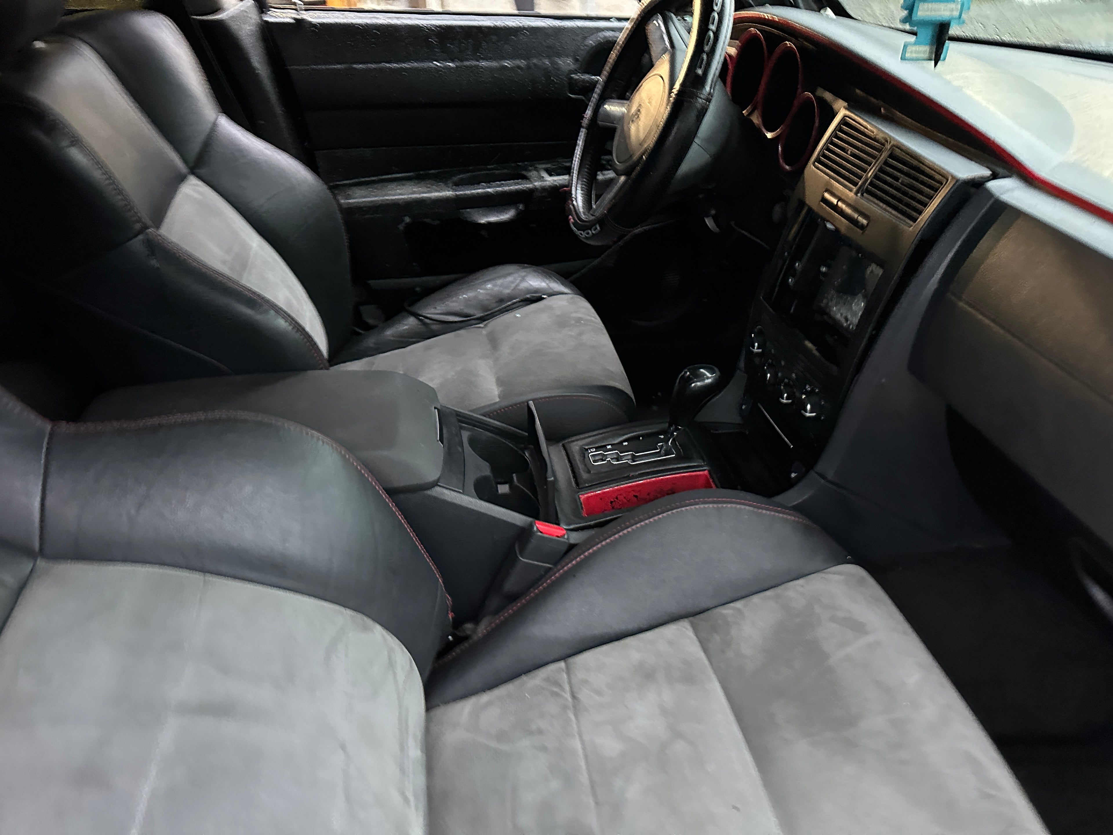 2006 Dodge Charger SRT-8 6.1 – D2508