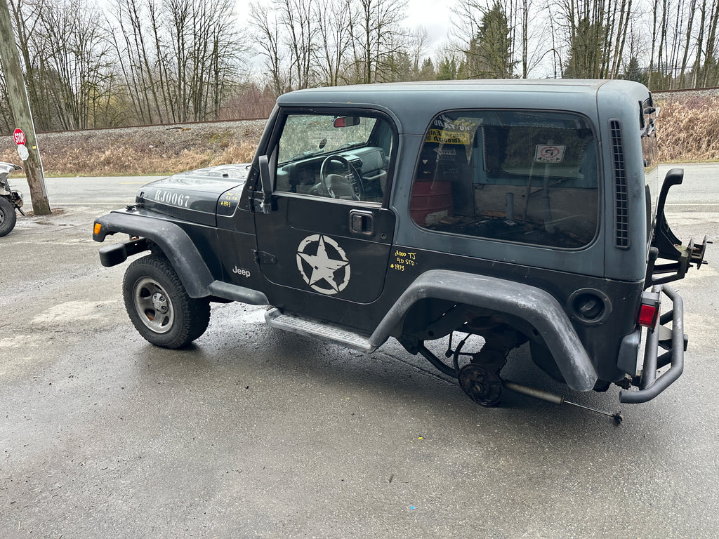 2001 Jeep Wrangler TJ 4.0 – J2521