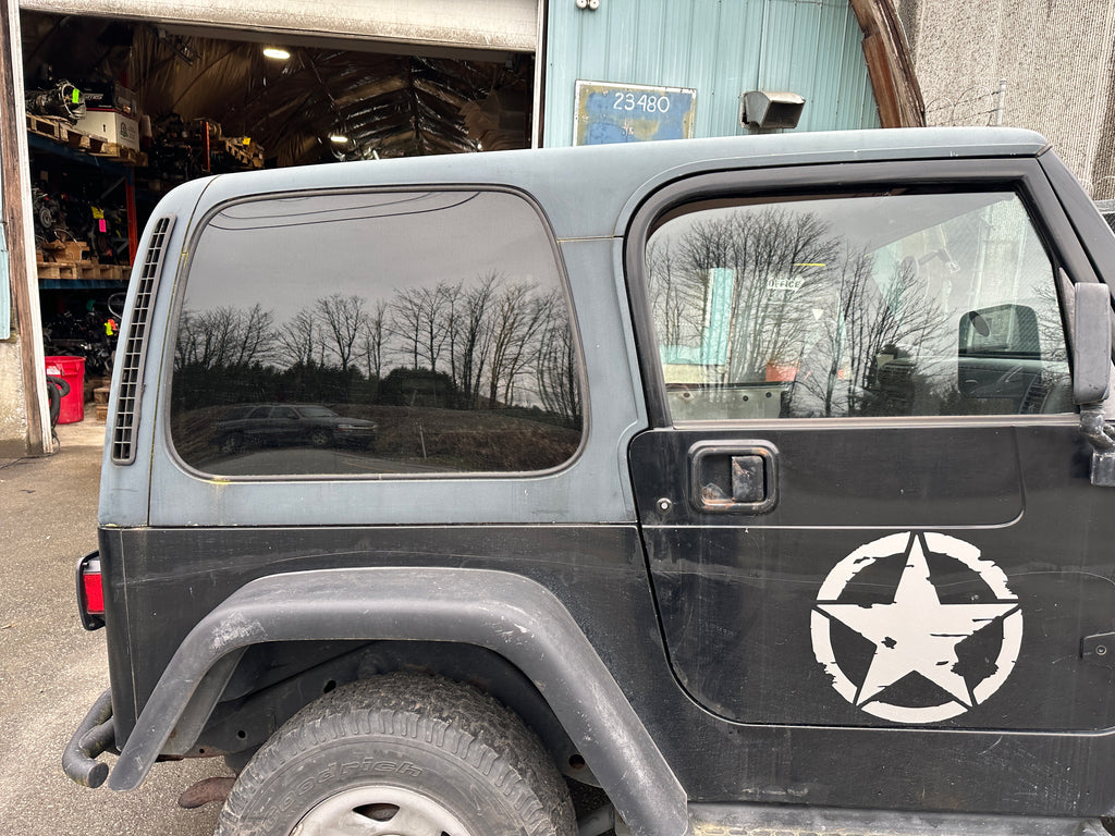 2001 Jeep Wrangler TJ 4.0 – J2521