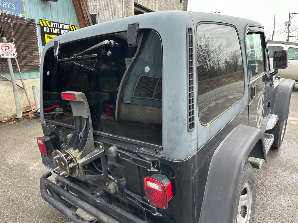 2001 Jeep Wrangler TJ 4.0 – J2521