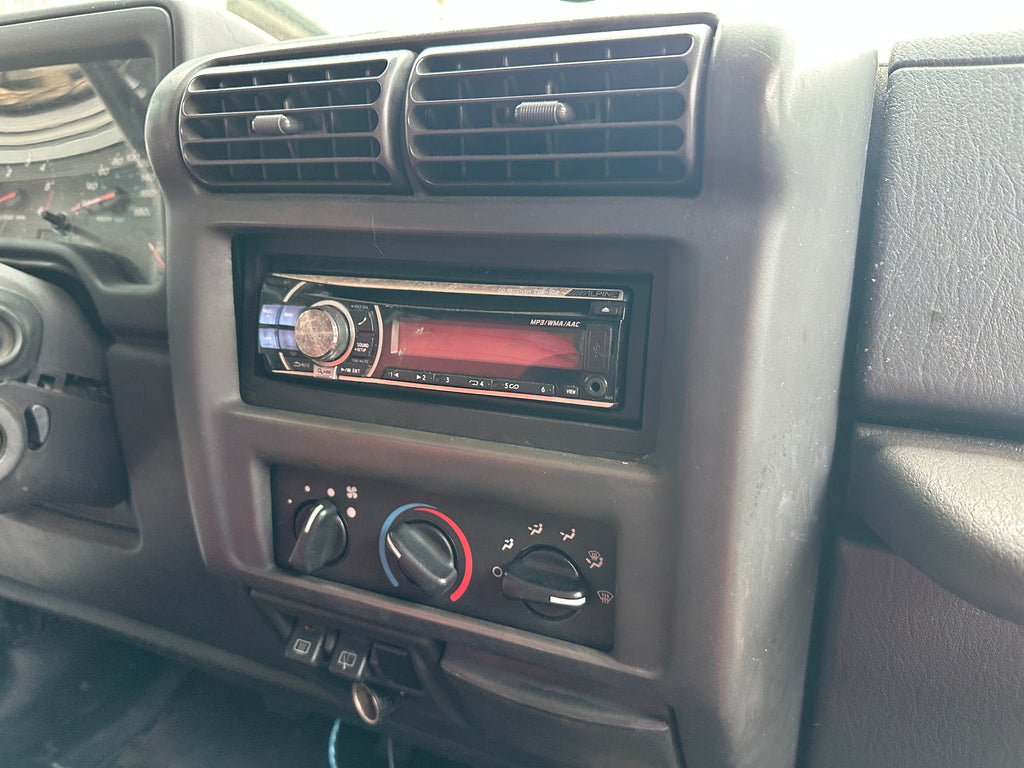 2001 Jeep Wrangler TJ 4.0 – J2521