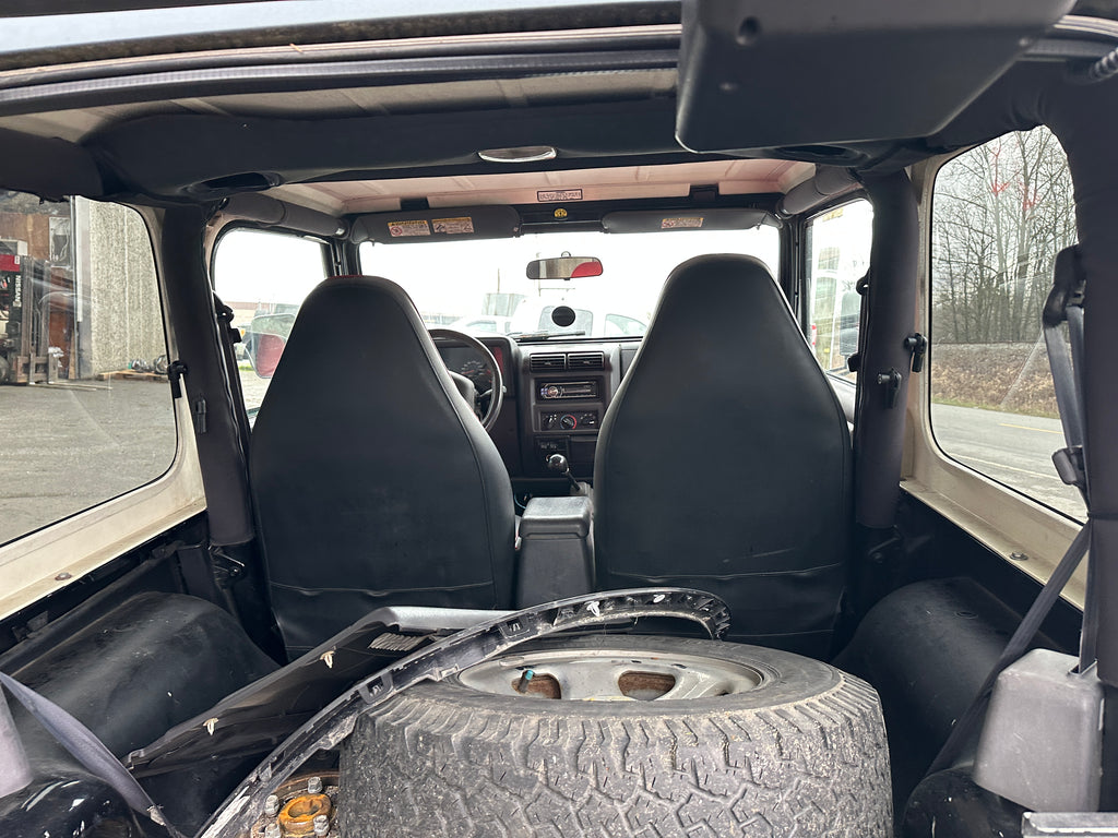 2001 Jeep Wrangler TJ 4.0 – J2521