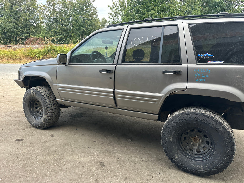 1998 Jeep Grand Cherokee ZJ 5.9 – J2537
