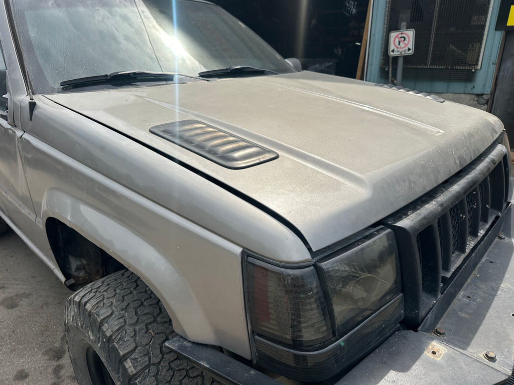 1998 Jeep Grand Cherokee ZJ 5.9 – J2537