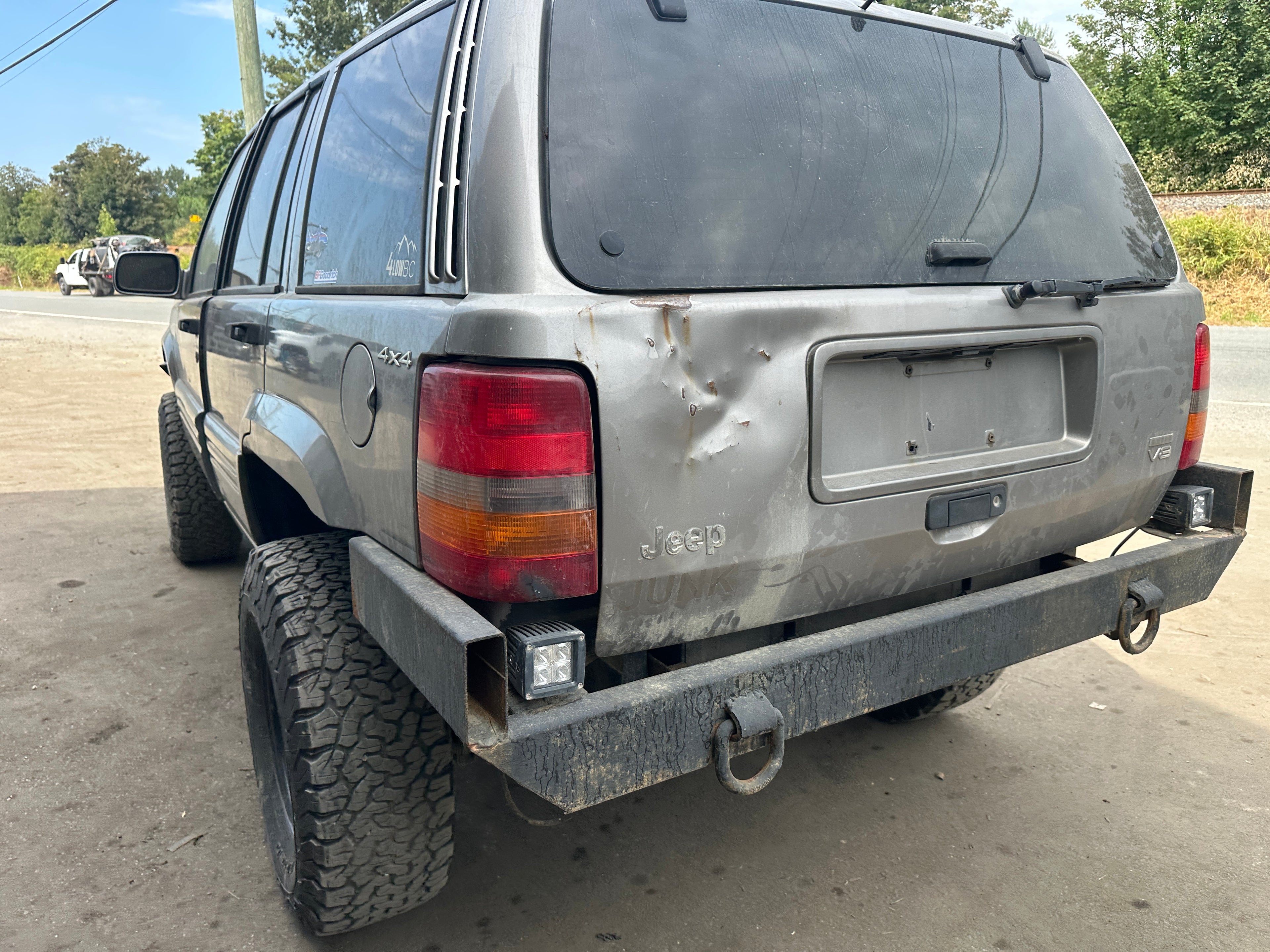 1998 Jeep Grand Cherokee ZJ 5.9 – J2537