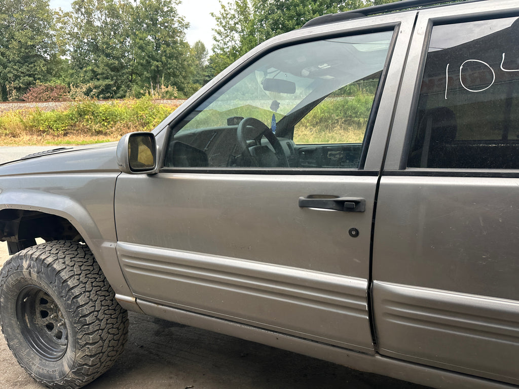 1998 Jeep Grand Cherokee ZJ 5.9 – J2537