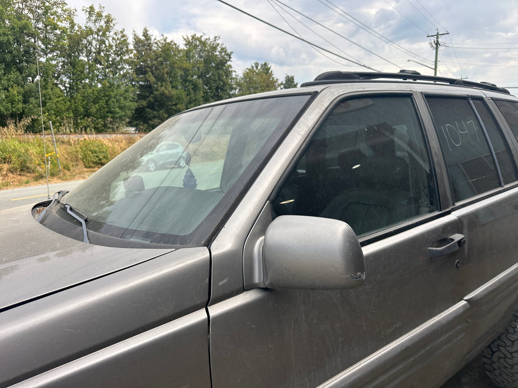 1998 Jeep Grand Cherokee ZJ 5.9 – J2537