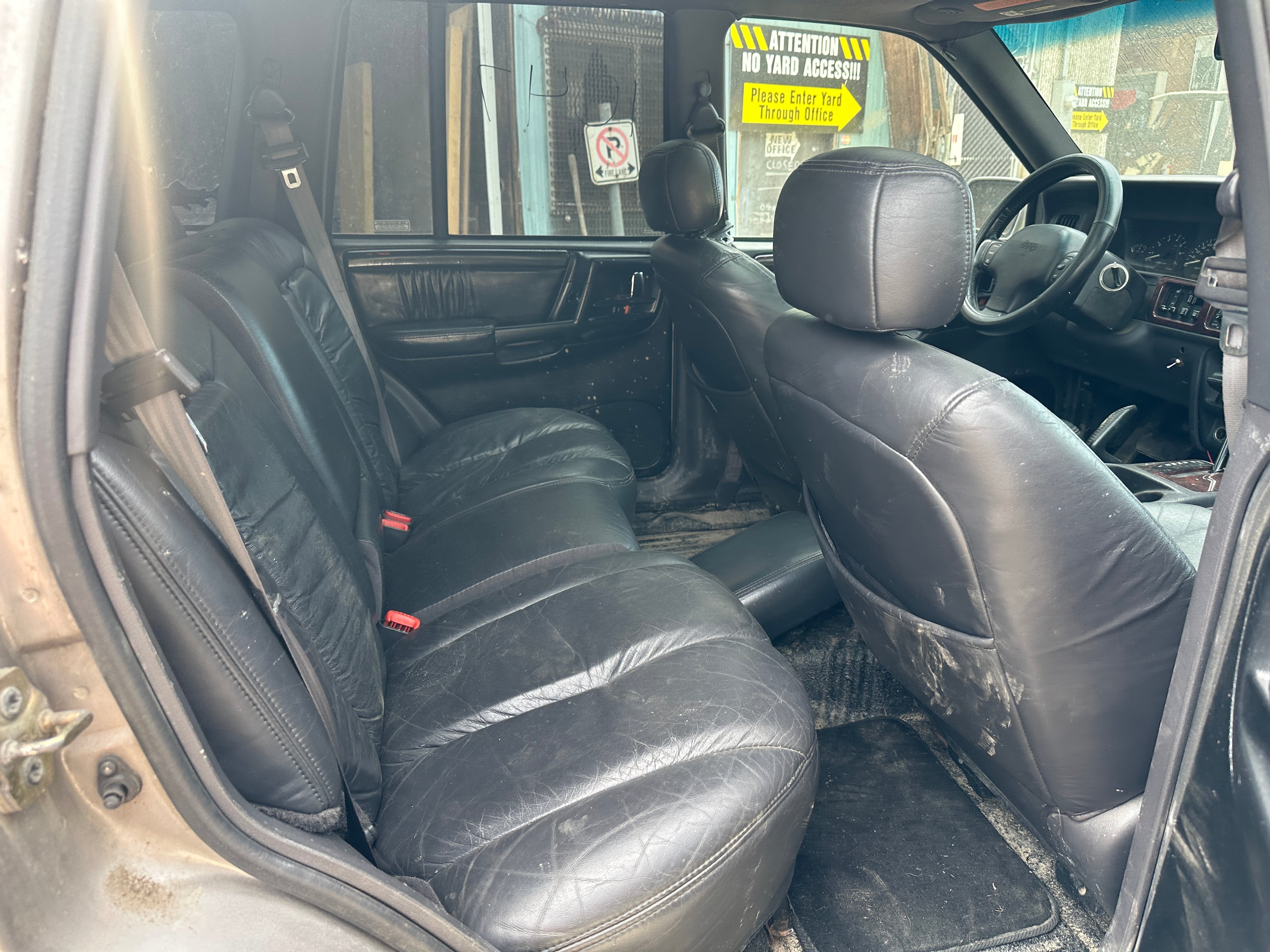 1998 Jeep Grand Cherokee ZJ 5.9 – J2537