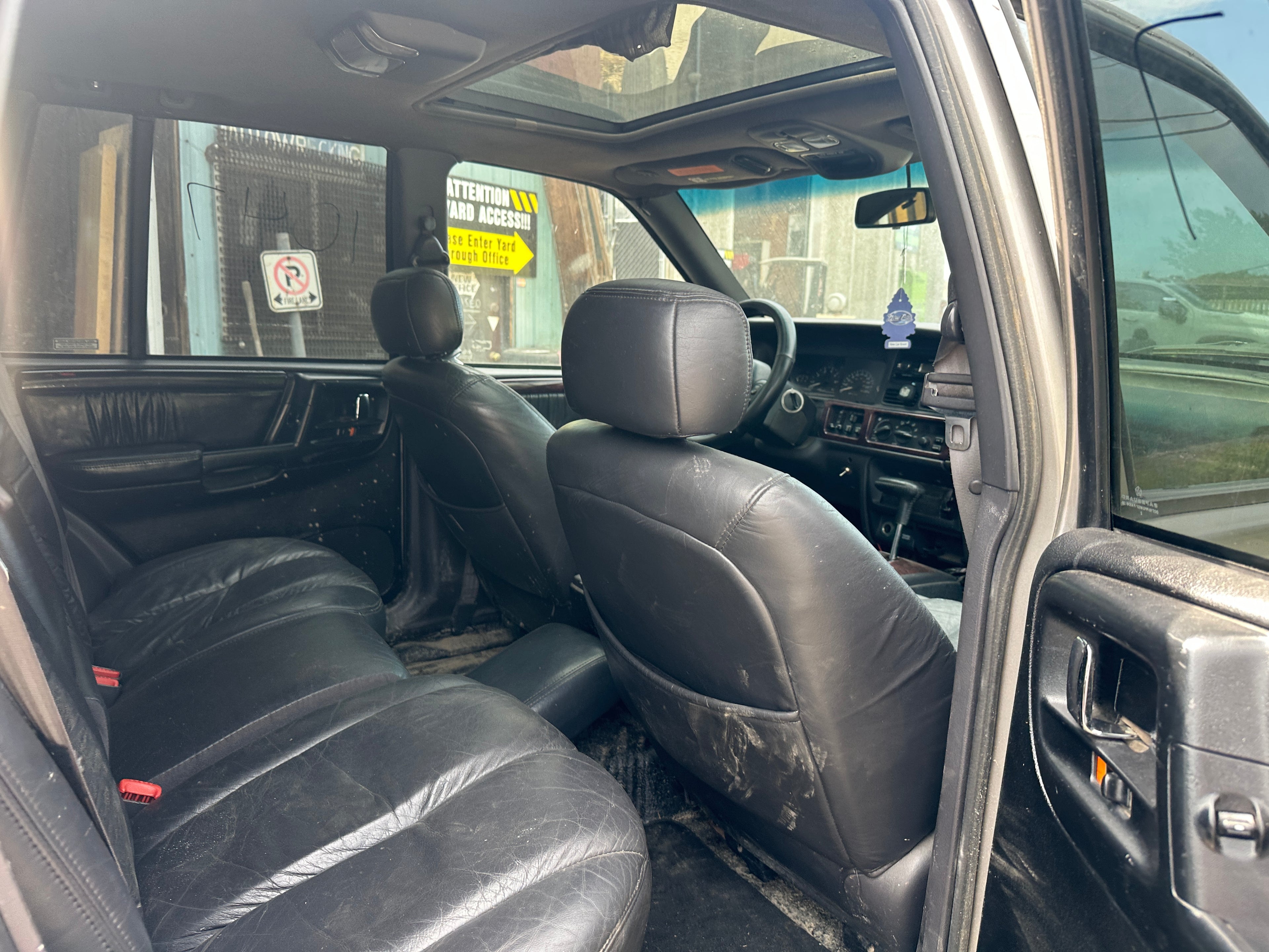 1998 Jeep Grand Cherokee ZJ 5.9 – J2537