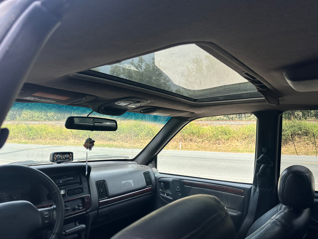 1998 Jeep Grand Cherokee ZJ 5.9 – J2537