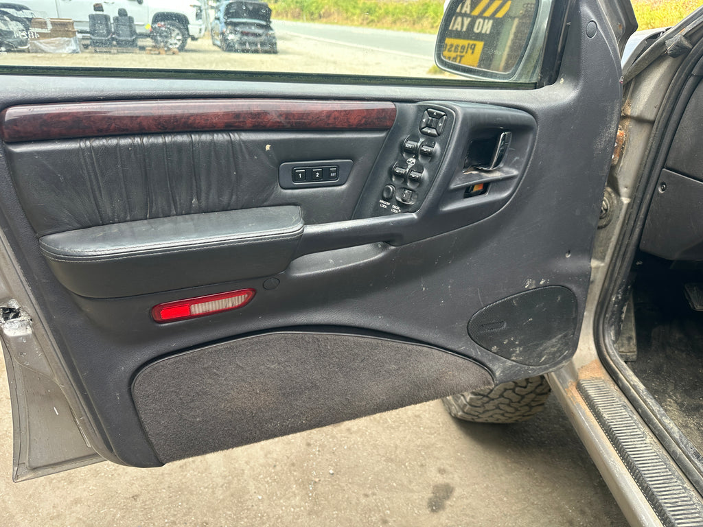 1998 Jeep Grand Cherokee ZJ 5.9 – J2537