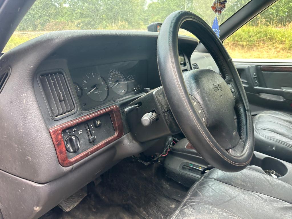 1998 Jeep Grand Cherokee ZJ 5.9 – J2537