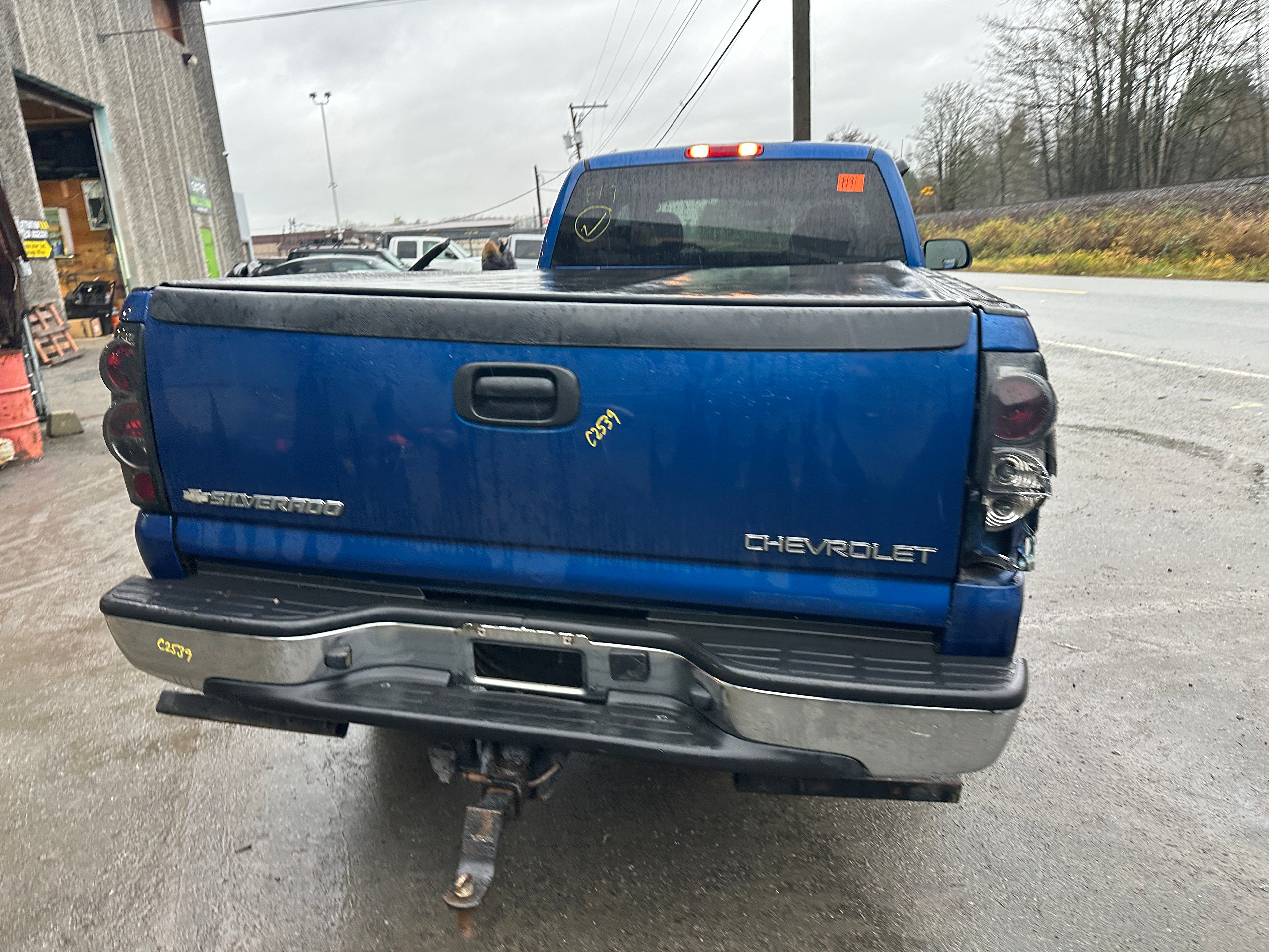 2004 Chevrolet Silverado C2500HD 6.6 LLY Duramax – C2539