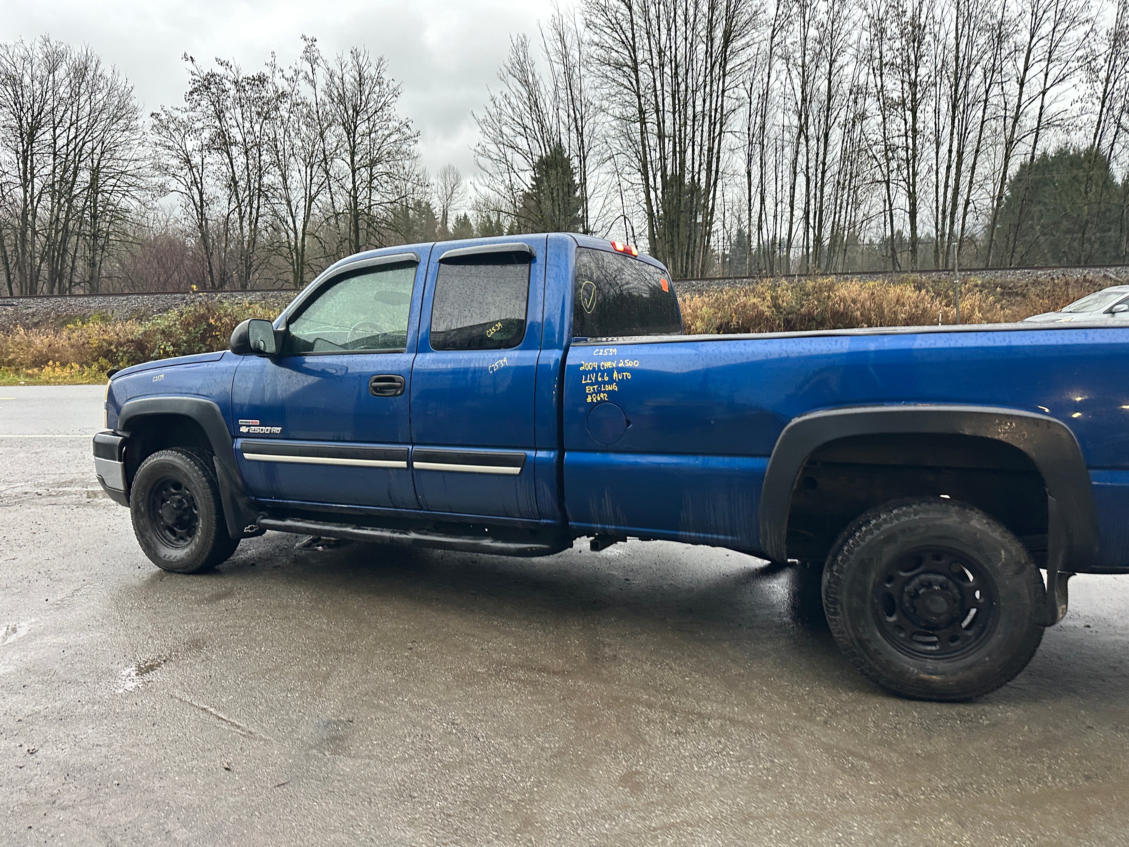 2004 Chevrolet Silverado C2500HD 6.6 LLY Duramax – C2539