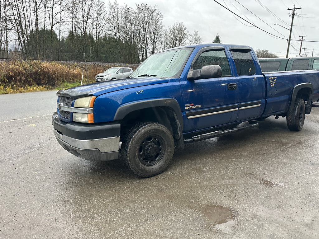 2004 Chevrolet Silverado C2500HD 6.6 LLY Duramax – C2539