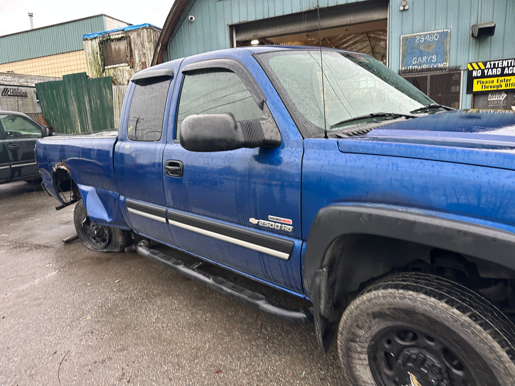 2004 Chevrolet Silverado C2500HD 6.6 LLY Duramax – C2539