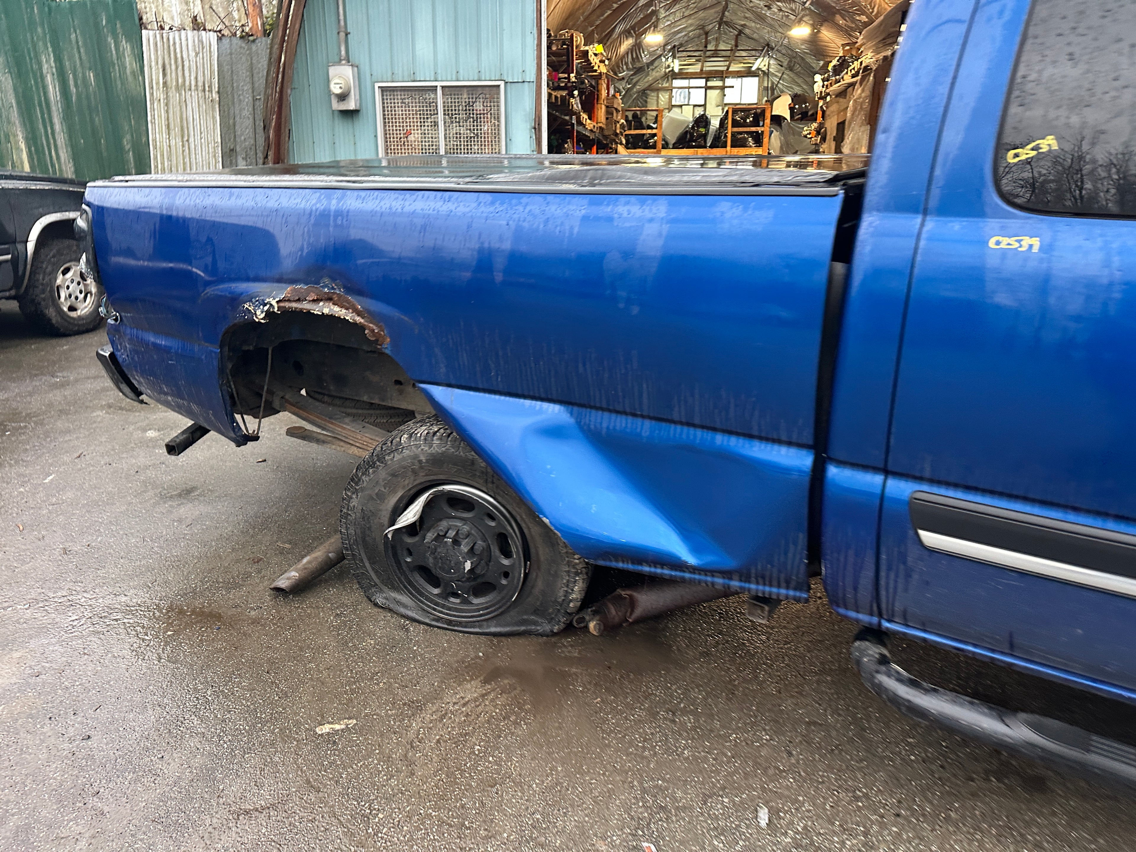 2004 Chevrolet Silverado C2500HD 6.6 LLY Duramax – C2539