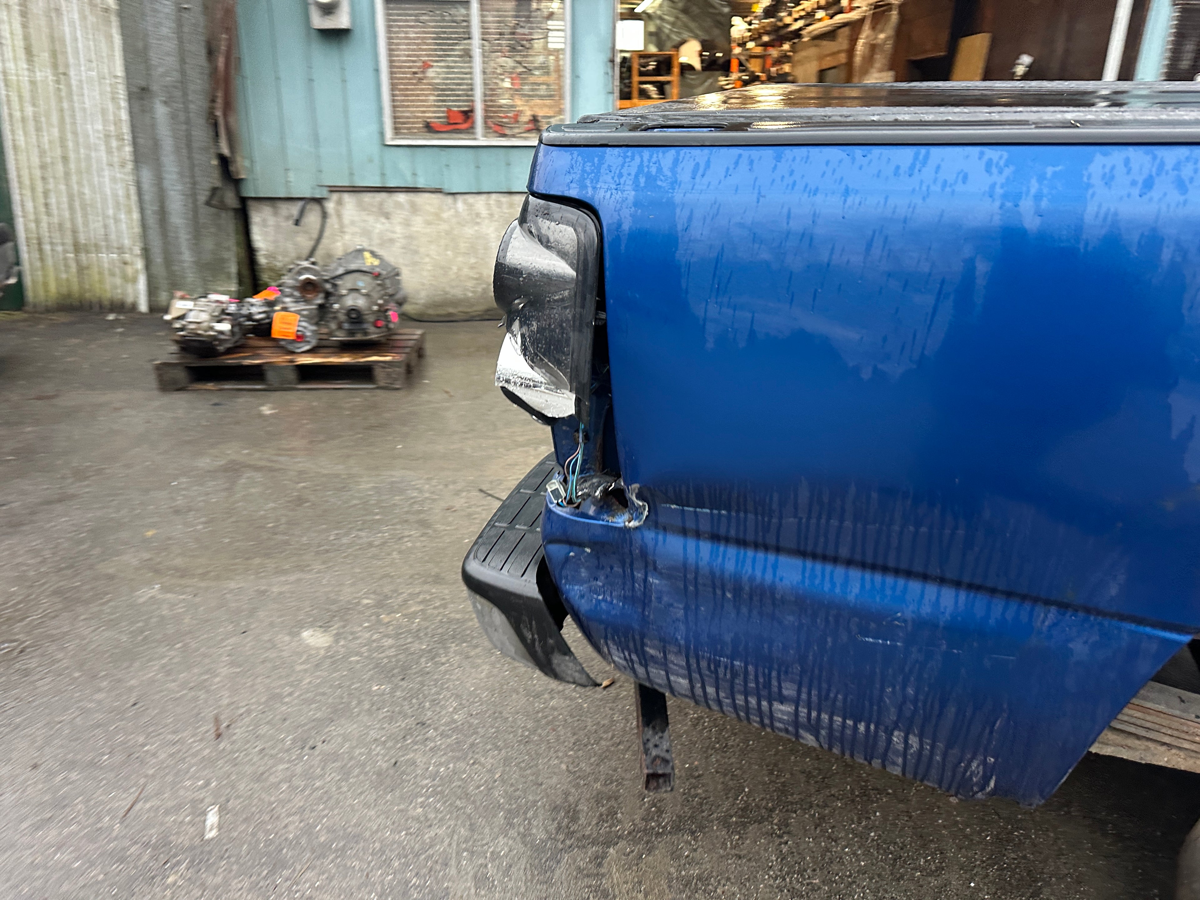 2004 Chevrolet Silverado C2500HD 6.6 LLY Duramax – C2539