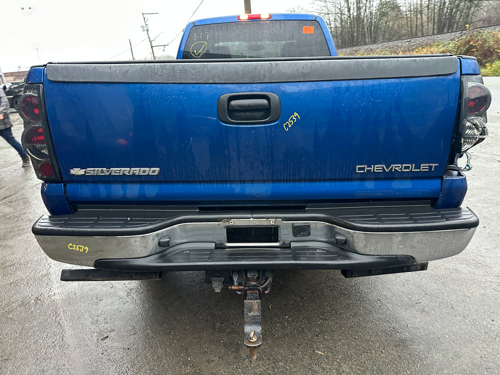 2004 Chevrolet Silverado C2500HD 6.6 LLY Duramax – C2539