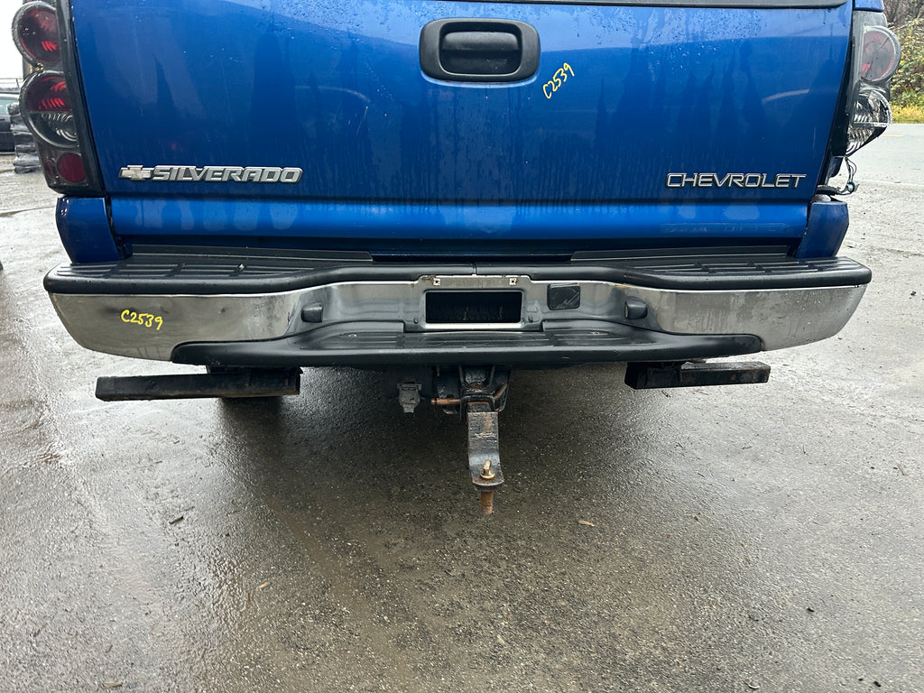 2004 Chevrolet Silverado C2500HD 6.6 LLY Duramax – C2539