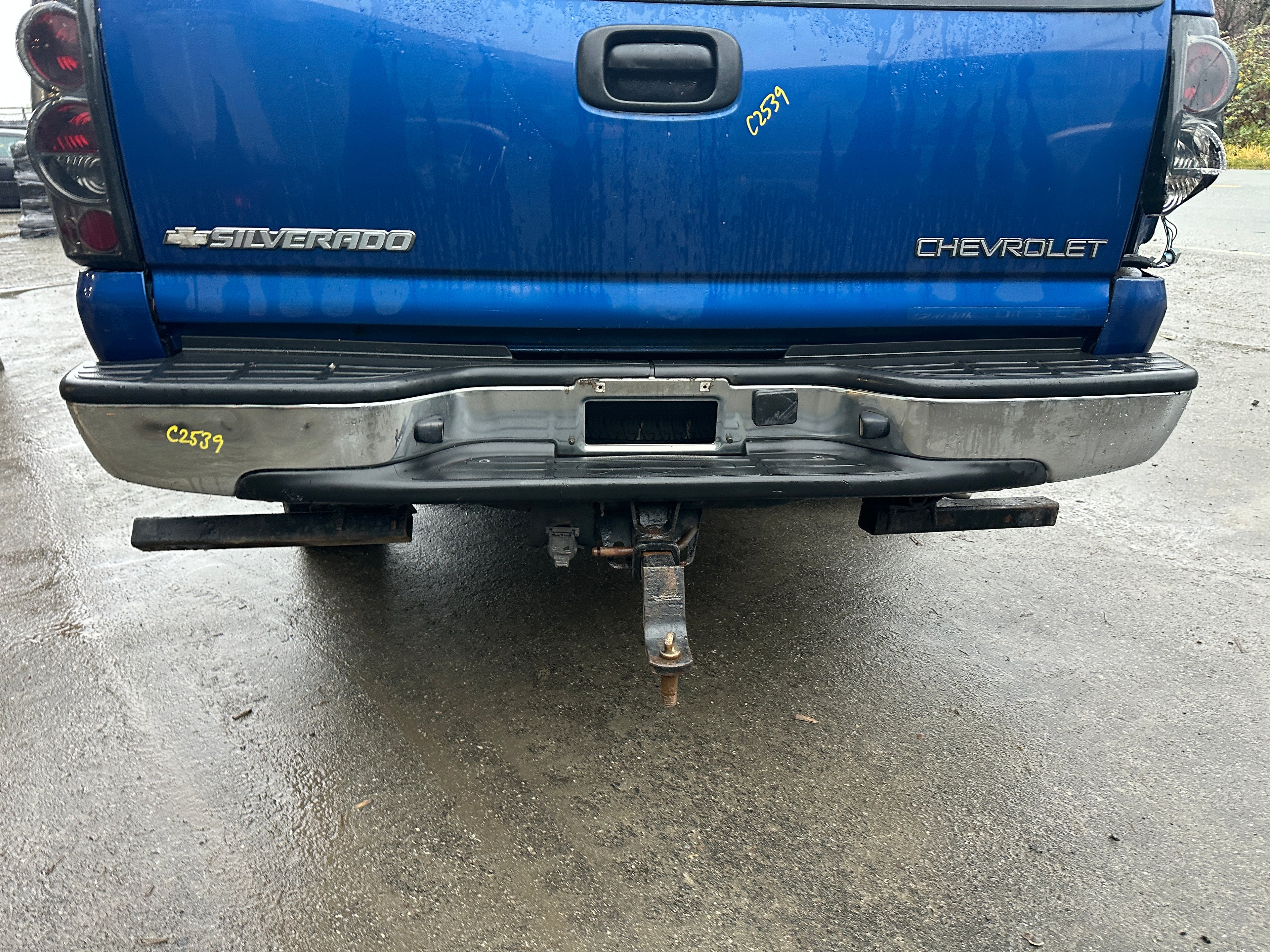 2004 Chevrolet Silverado C2500HD 6.6 LLY Duramax – C2539